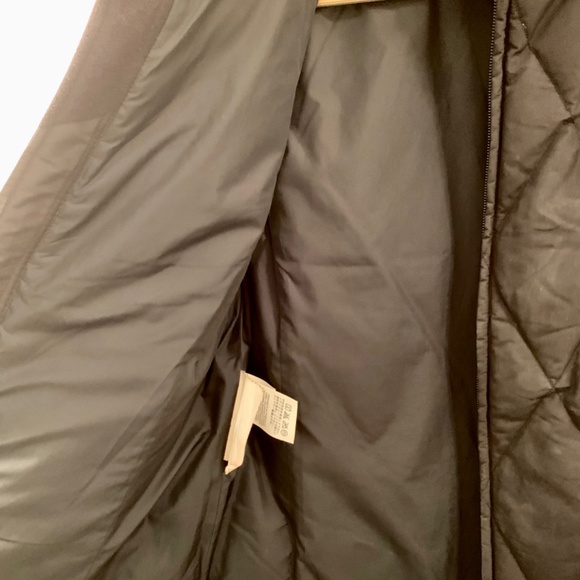 Eddie Bauer in good condition vest - Picture 7 of 8